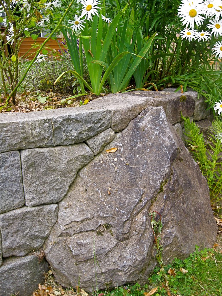 Eric Contey Stonework - Jeness wall and anchor boulder